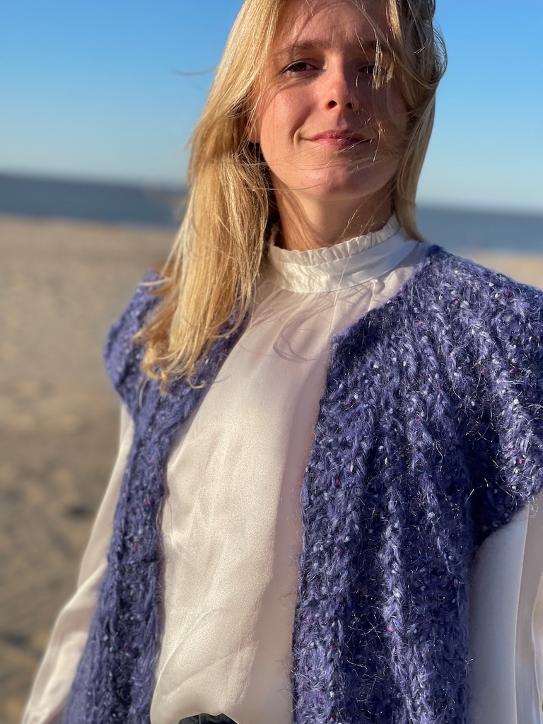 Hana cropped sleeveless cardigan - Mauve blue speckles